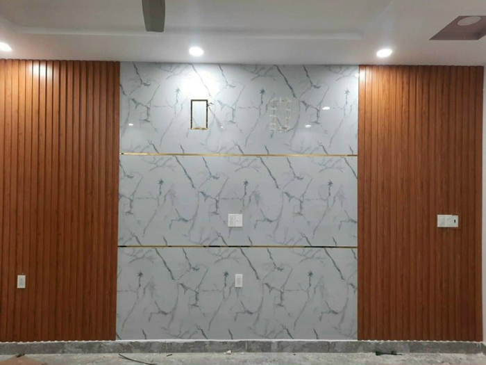 Tấm ốp PVC có thể sử dụng ở nhiều không gian khác nhau, liên hệ Ngân Vũ ngay để được tư vấn.